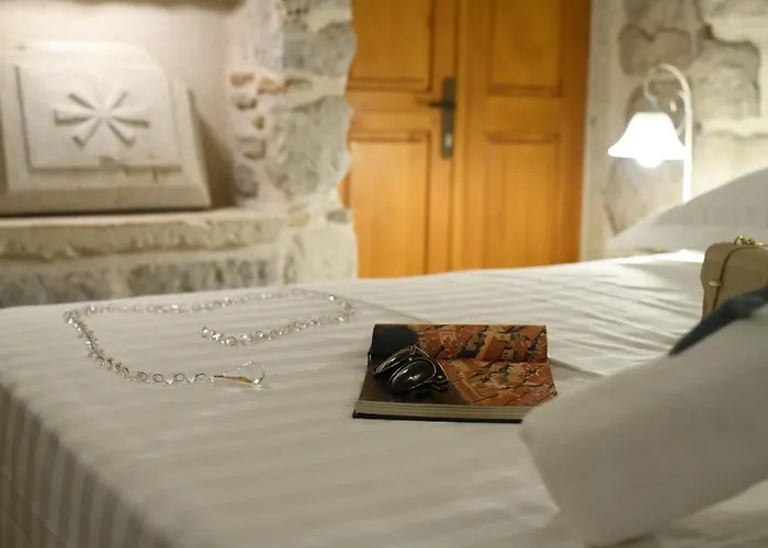 Dubrovnik Throne Suite Ii.